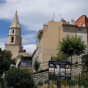 Residhotel Vieux Port 3* Marsilya